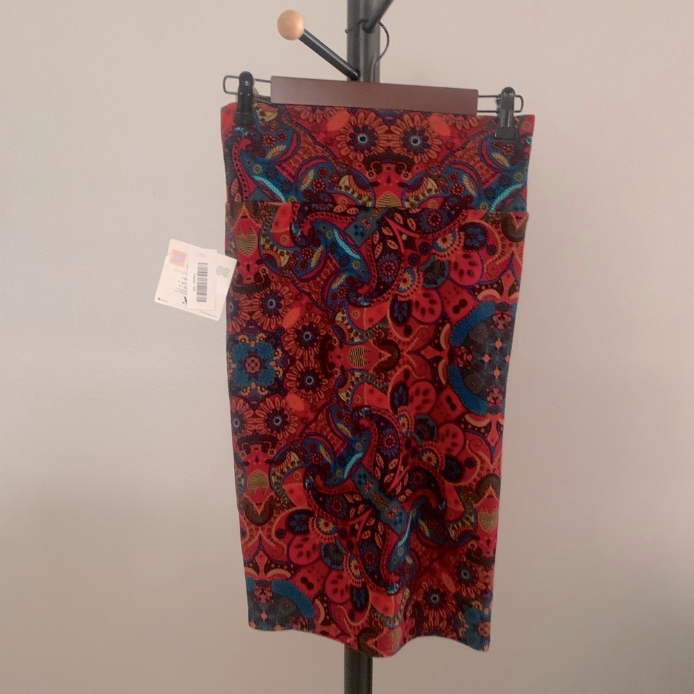 LulaRoe Cassie skirt